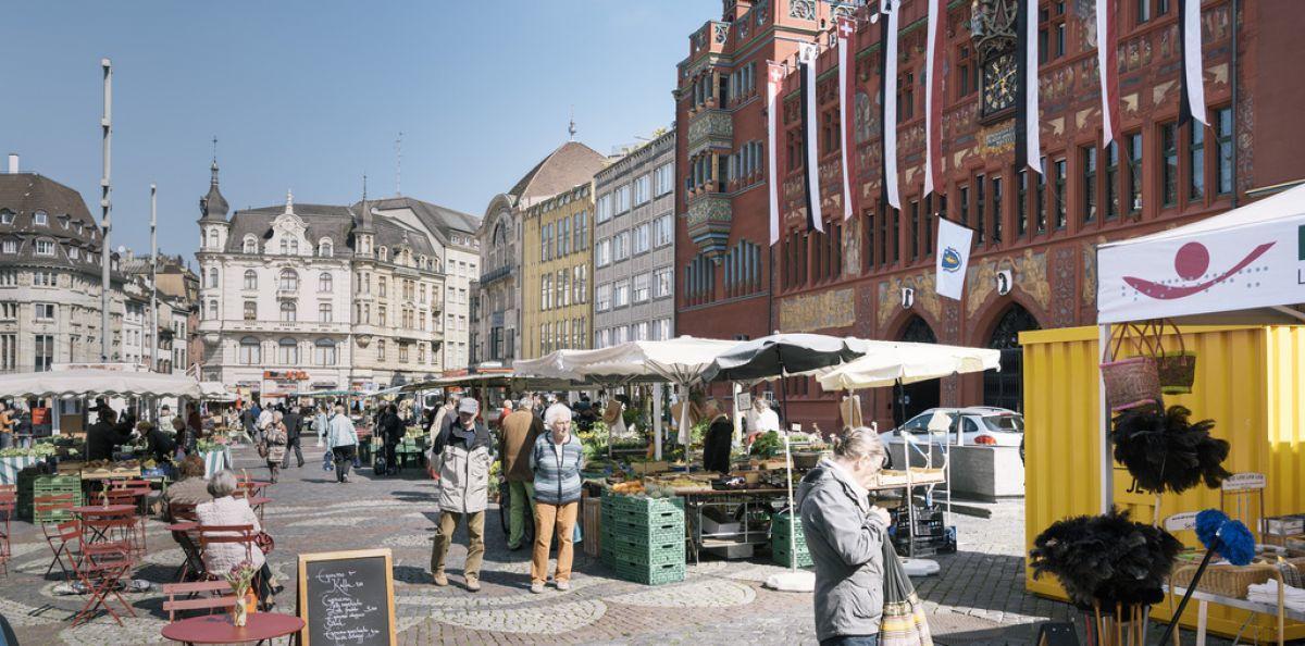Schoenes Zimmer In Der City Bazel Buitenkant foto
